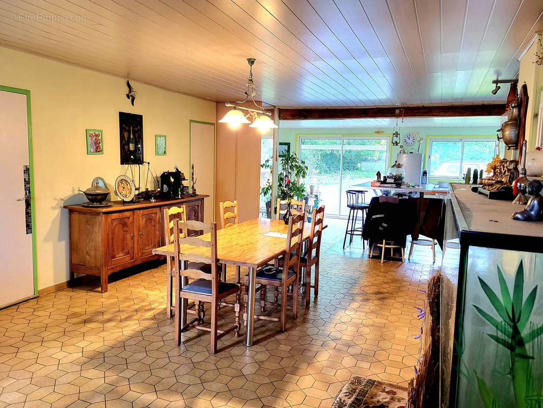 Maison à ENGLEFONTAINE