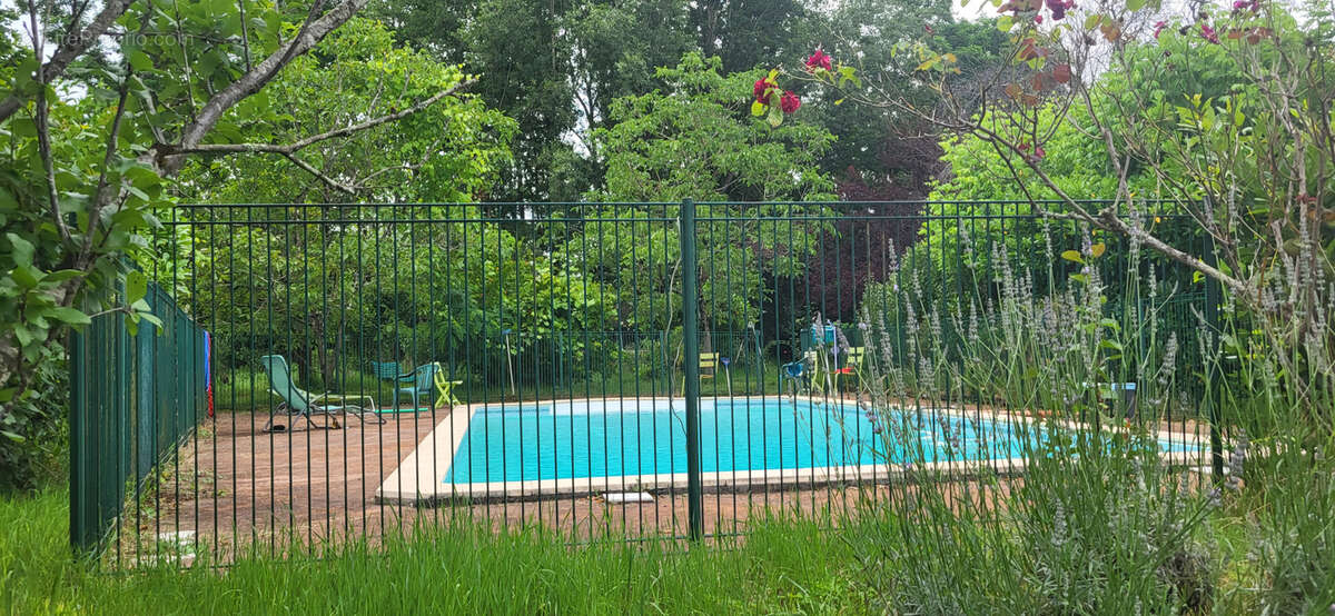 Maison à ILLATS