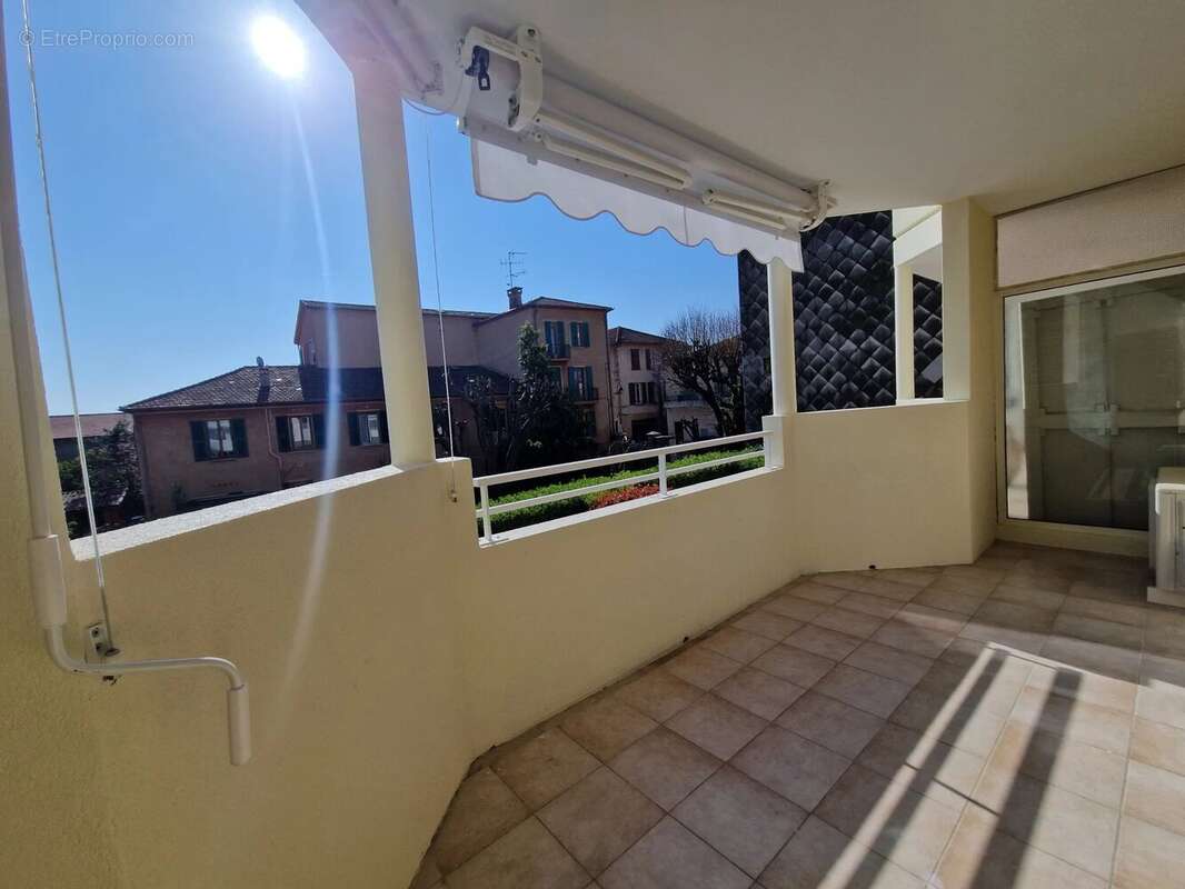 Appartement à VENCE