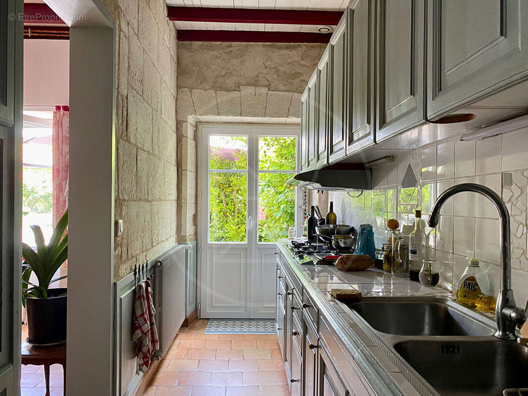 Maison à FRONSAC