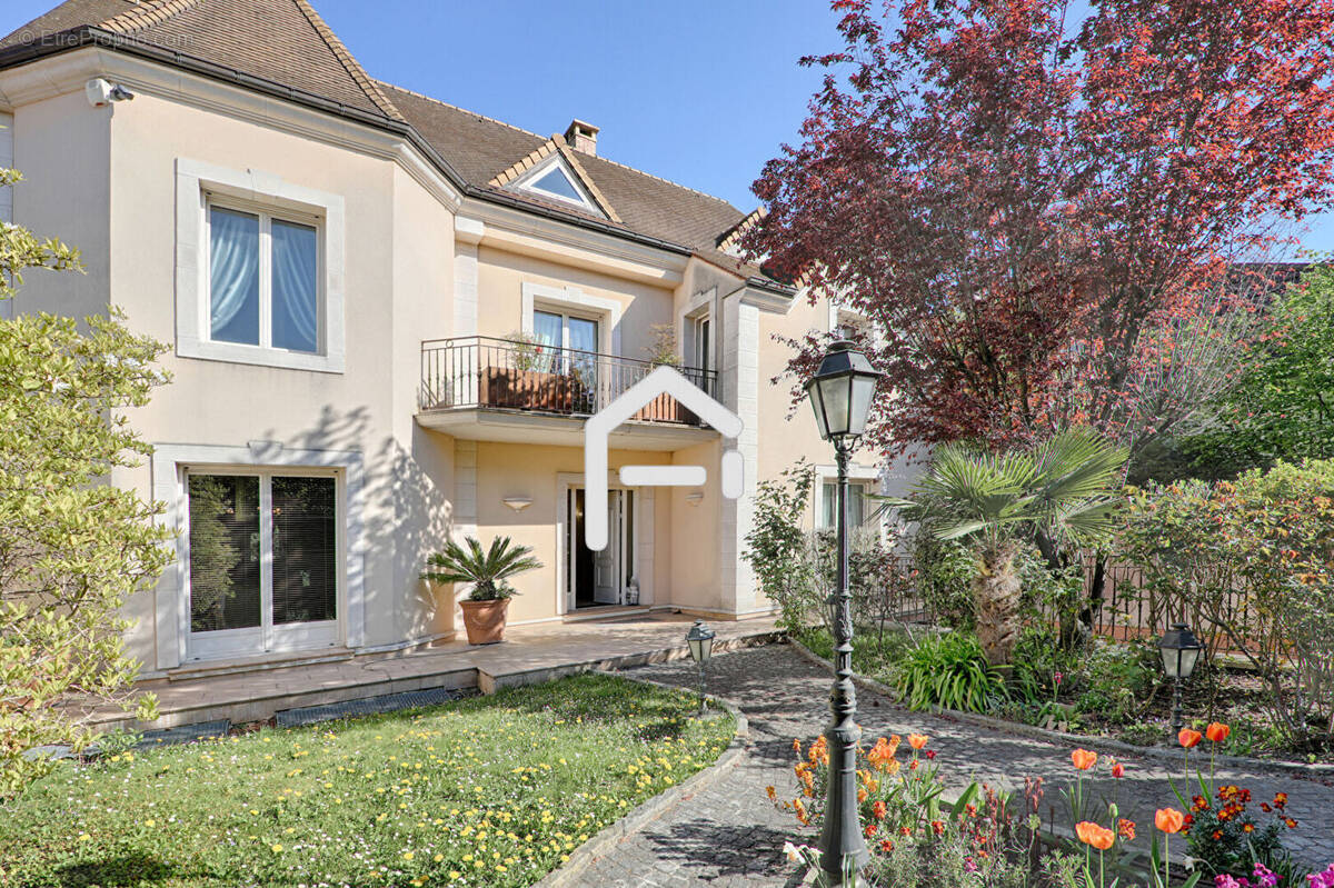 Maison à ORLY