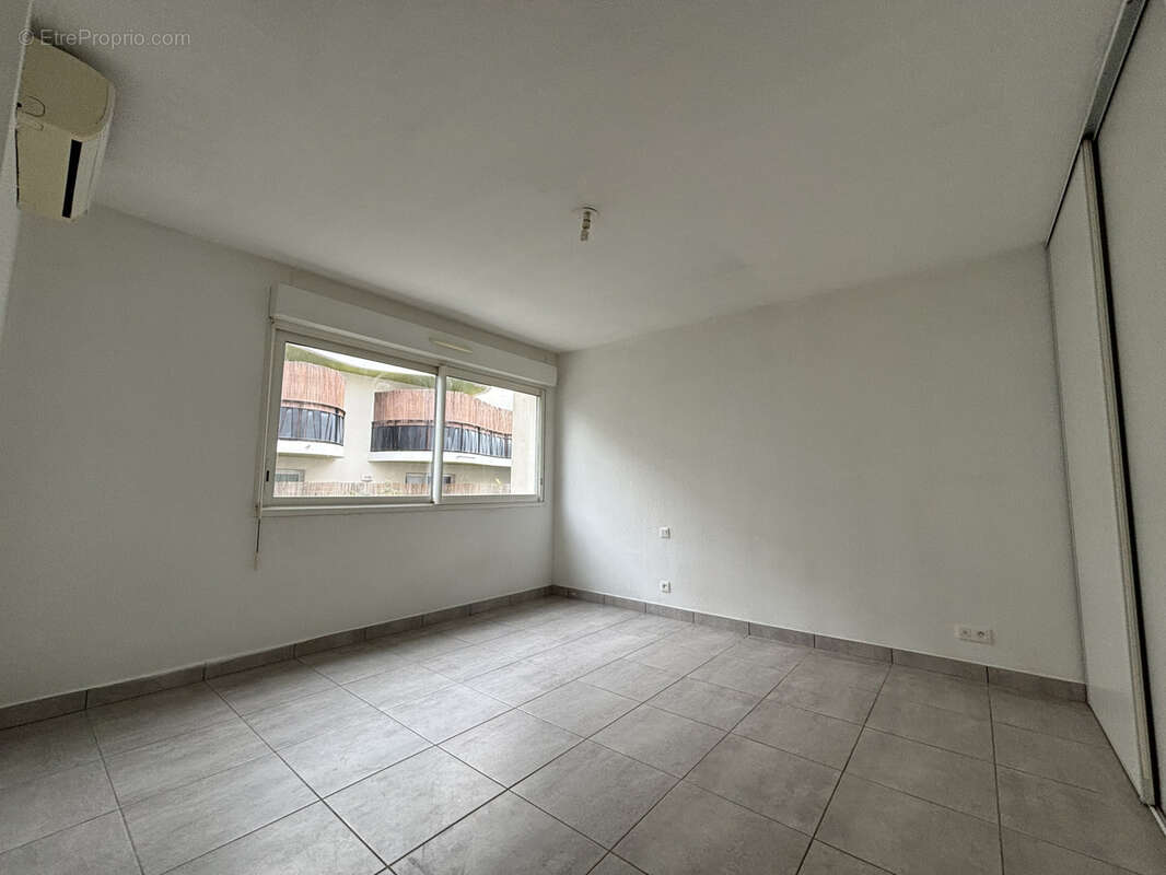 Appartement à CASTELNAU-LE-LEZ
