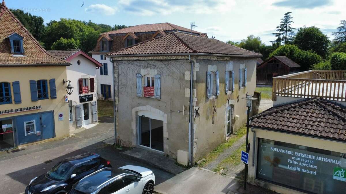 Appartement à POUILLON