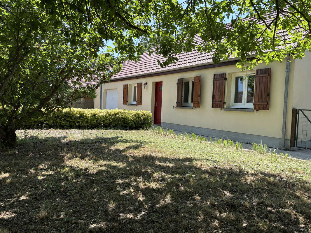 Maison à LIGNY-LE-RIBAULT
