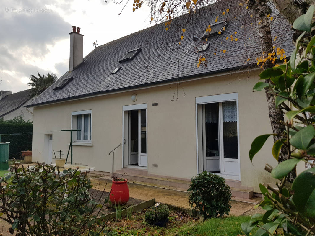 Maison à SABLE-SUR-SARTHE