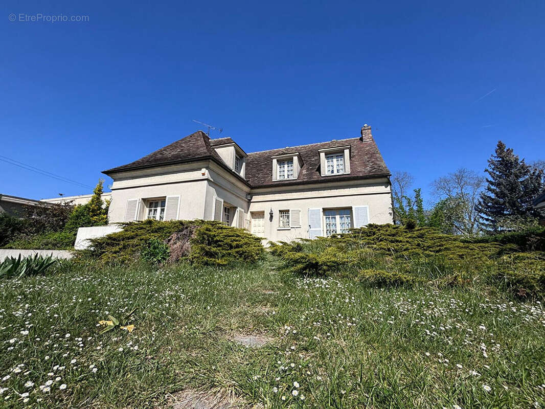 Maison à NOISY-LE-SEC