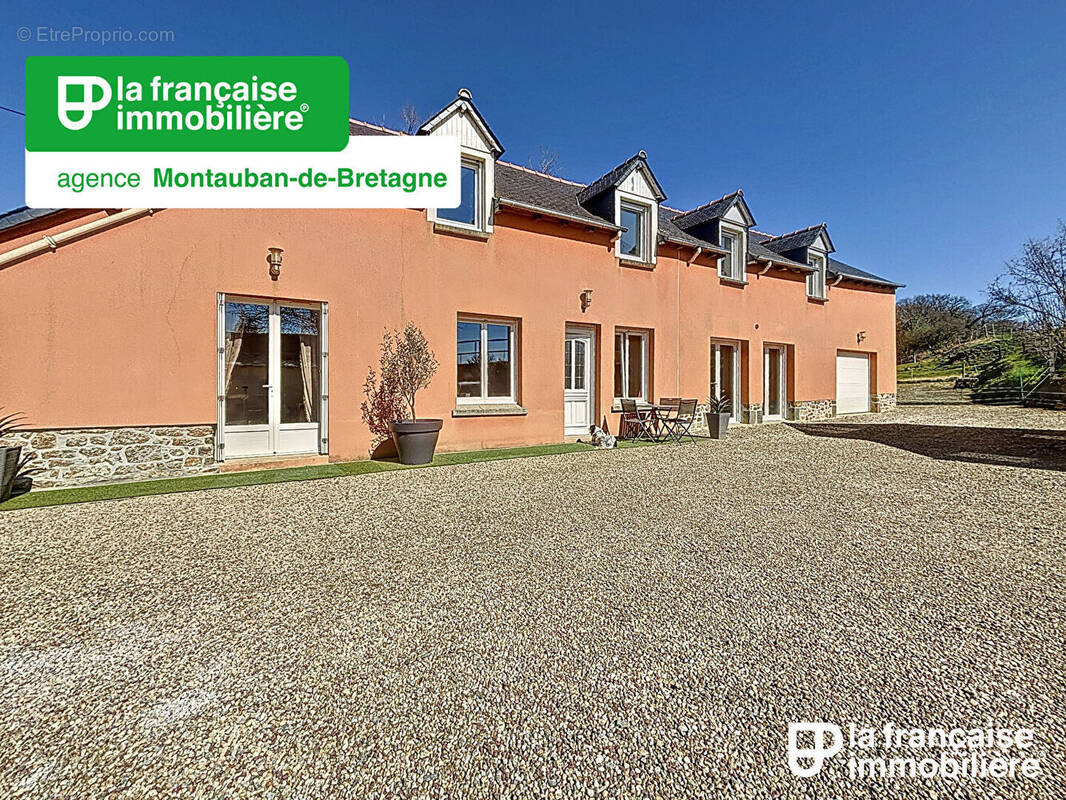 Maison à MONTAUBAN-DE-BRETAGNE