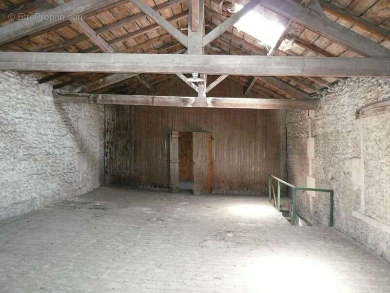 Appartement à COGNAC