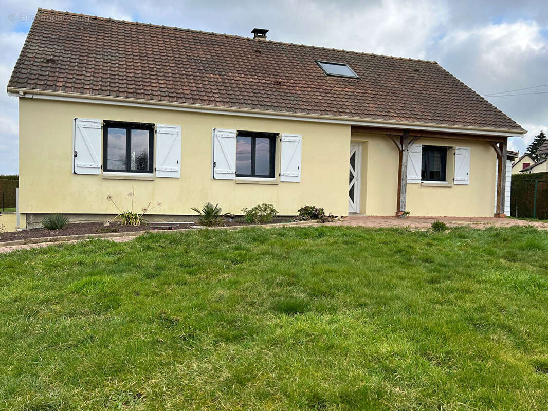 Maison à LE THUIT-SIGNOL