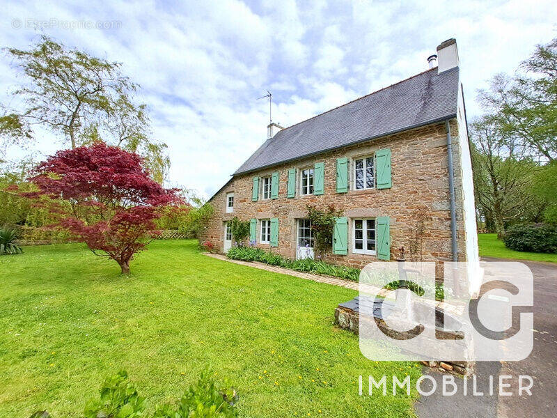 Maison à PLOMELIN