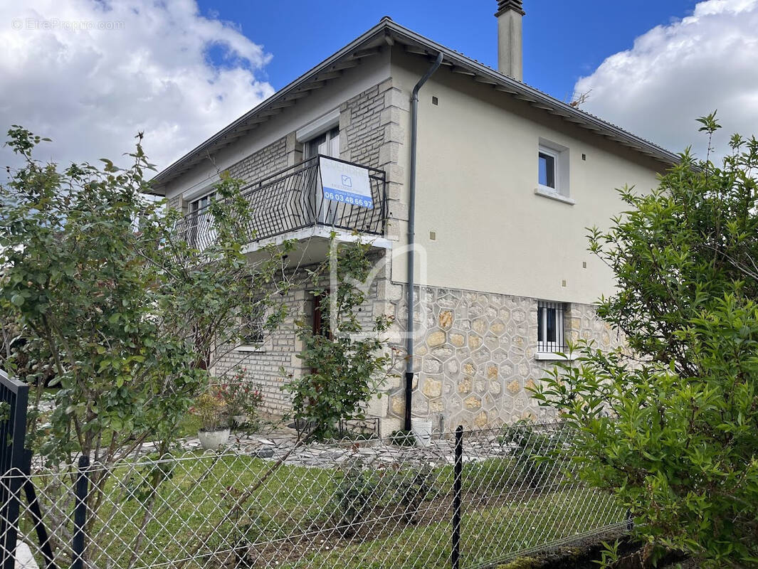 Maison à MALEMORT-SUR-CORREZE