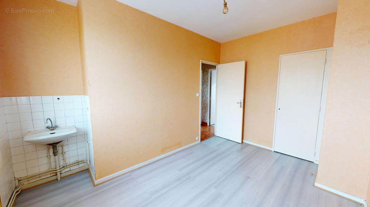 Maison à GENLIS