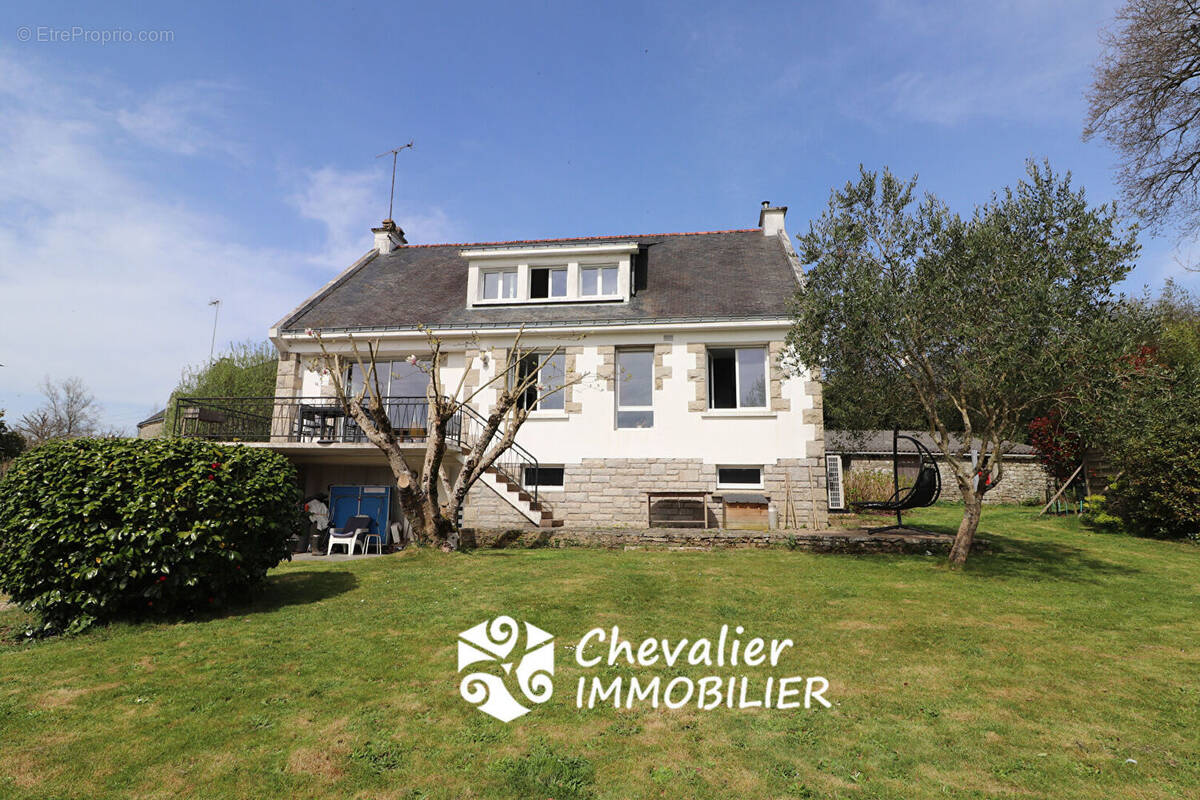 Maison à SAINT-NOLFF