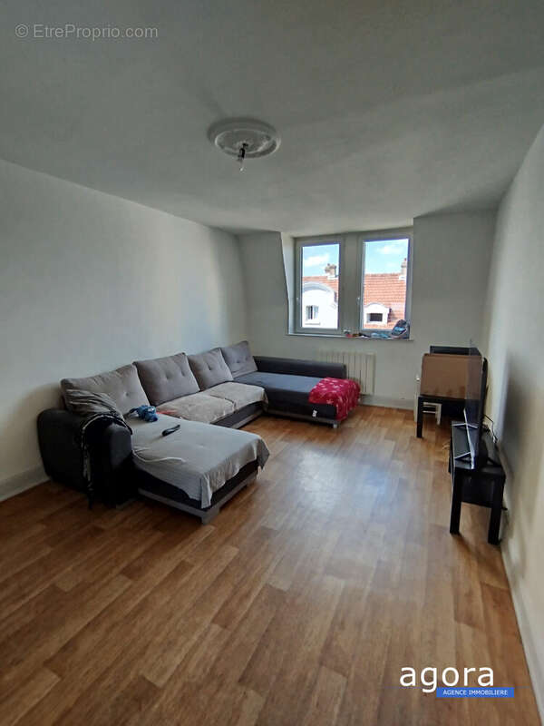 Appartement à AMNEVILLE