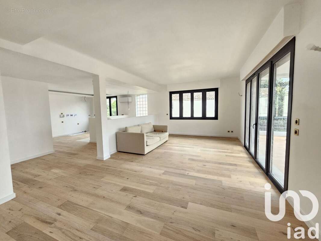 Photo 2 - Maison à ANTIBES