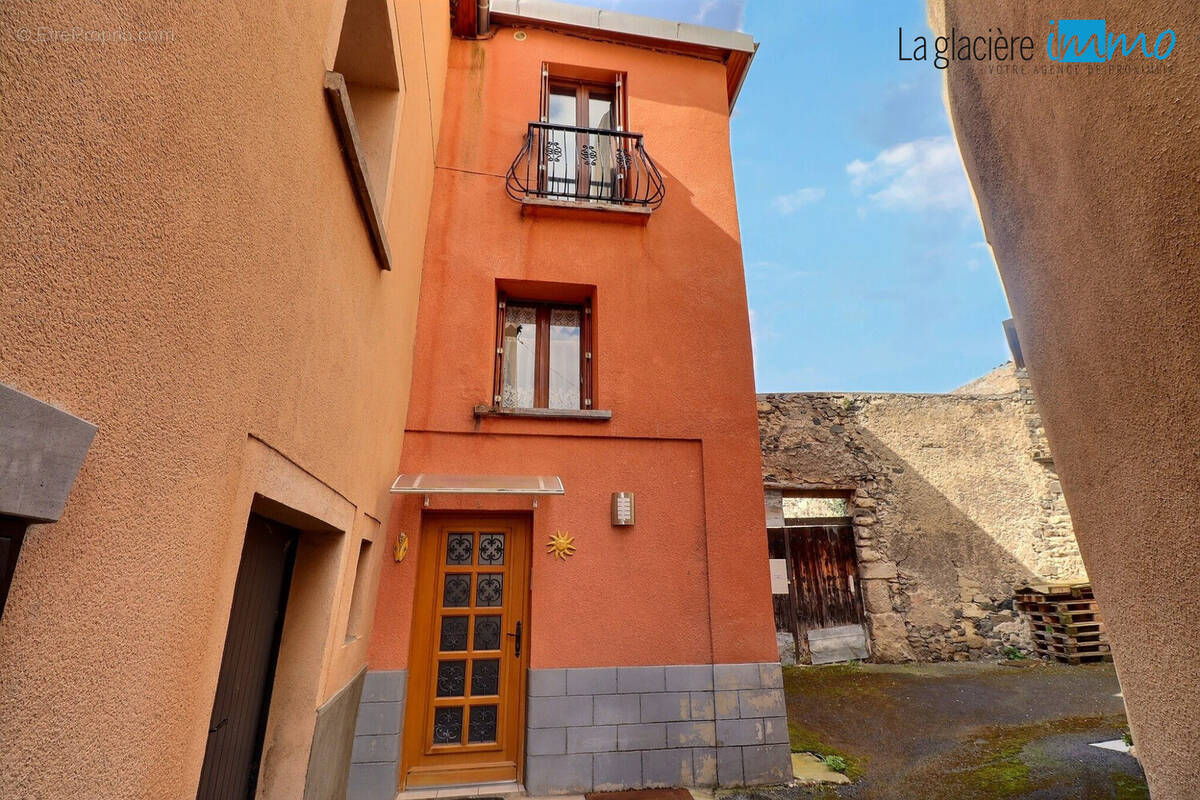 Maison ROMAGNAT LA GLACIERE IMMO - Maison à ROMAGNAT