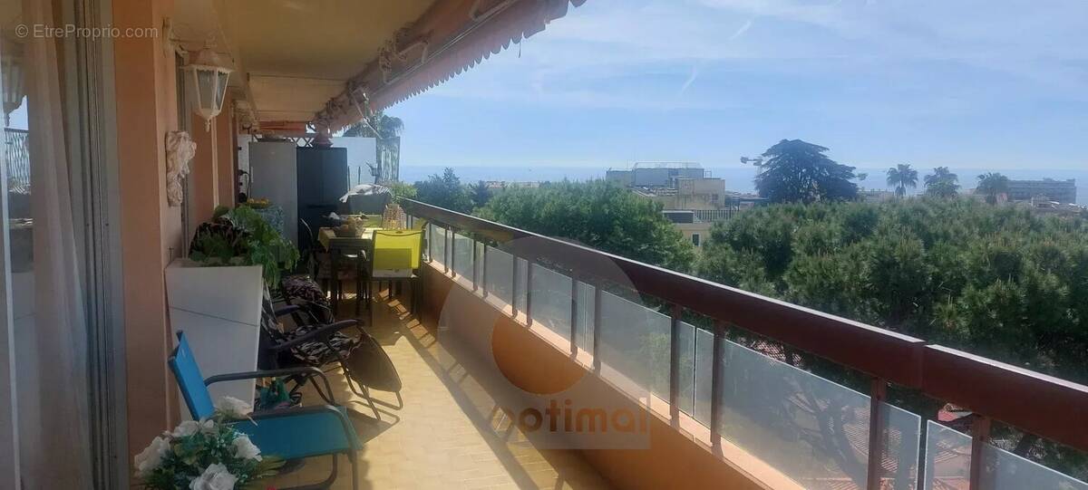 Appartement à MENTON