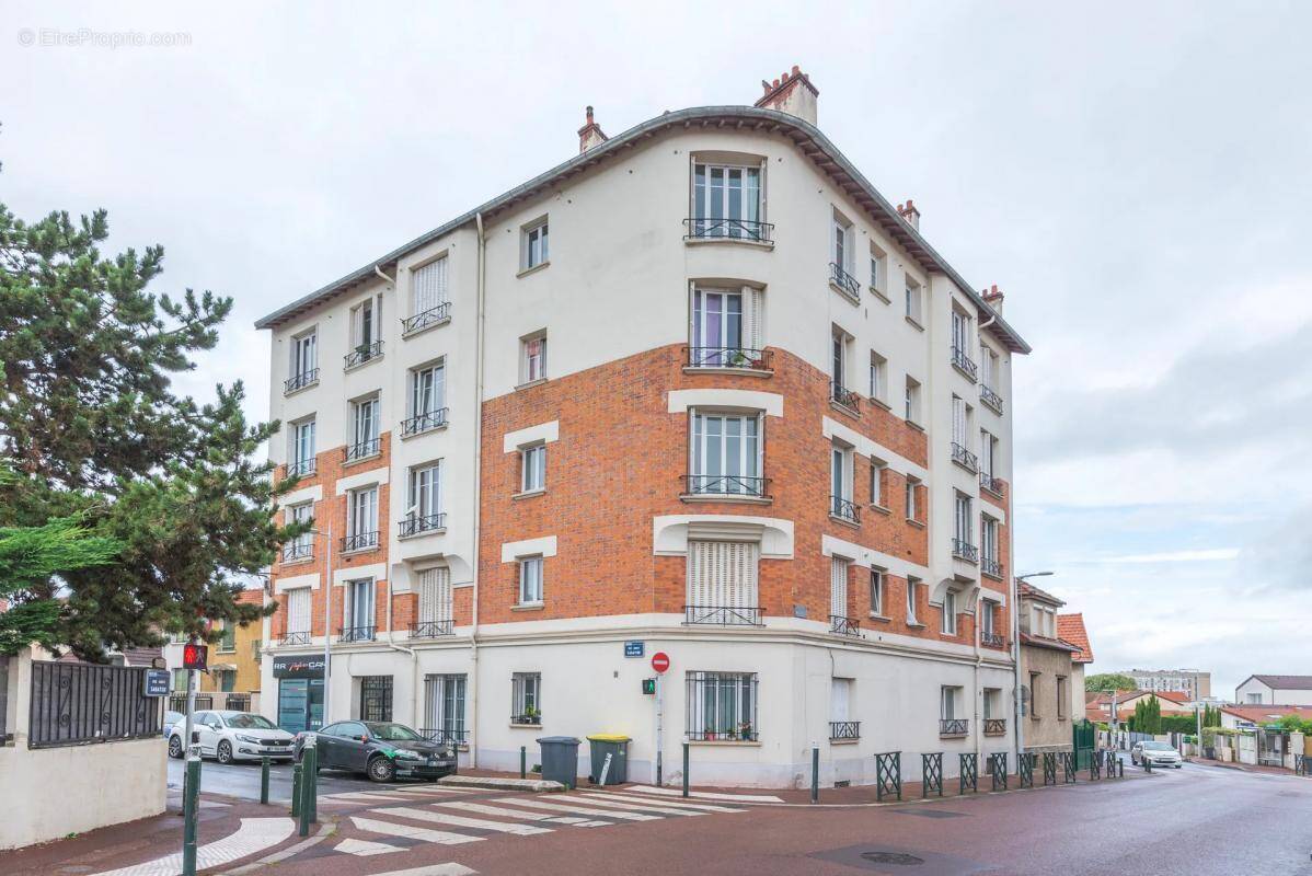 Appartement à NANTERRE