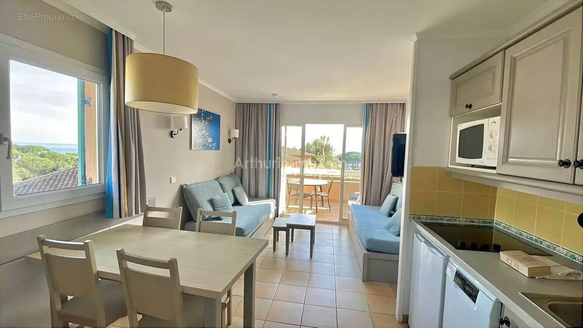Appartement à LES ISSAMBRES