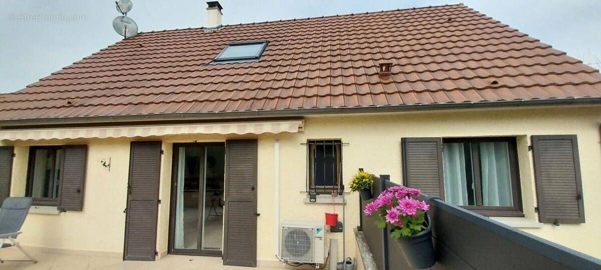 Maison à GALLARDON