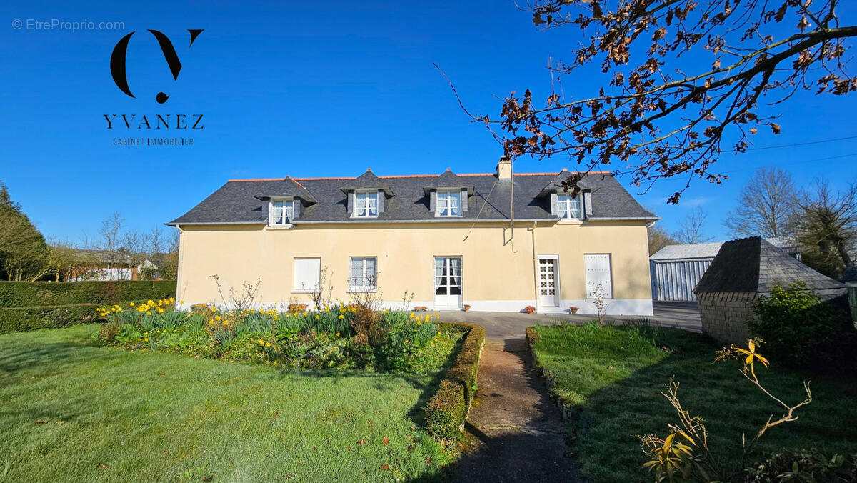 Maison à DOMLOUP