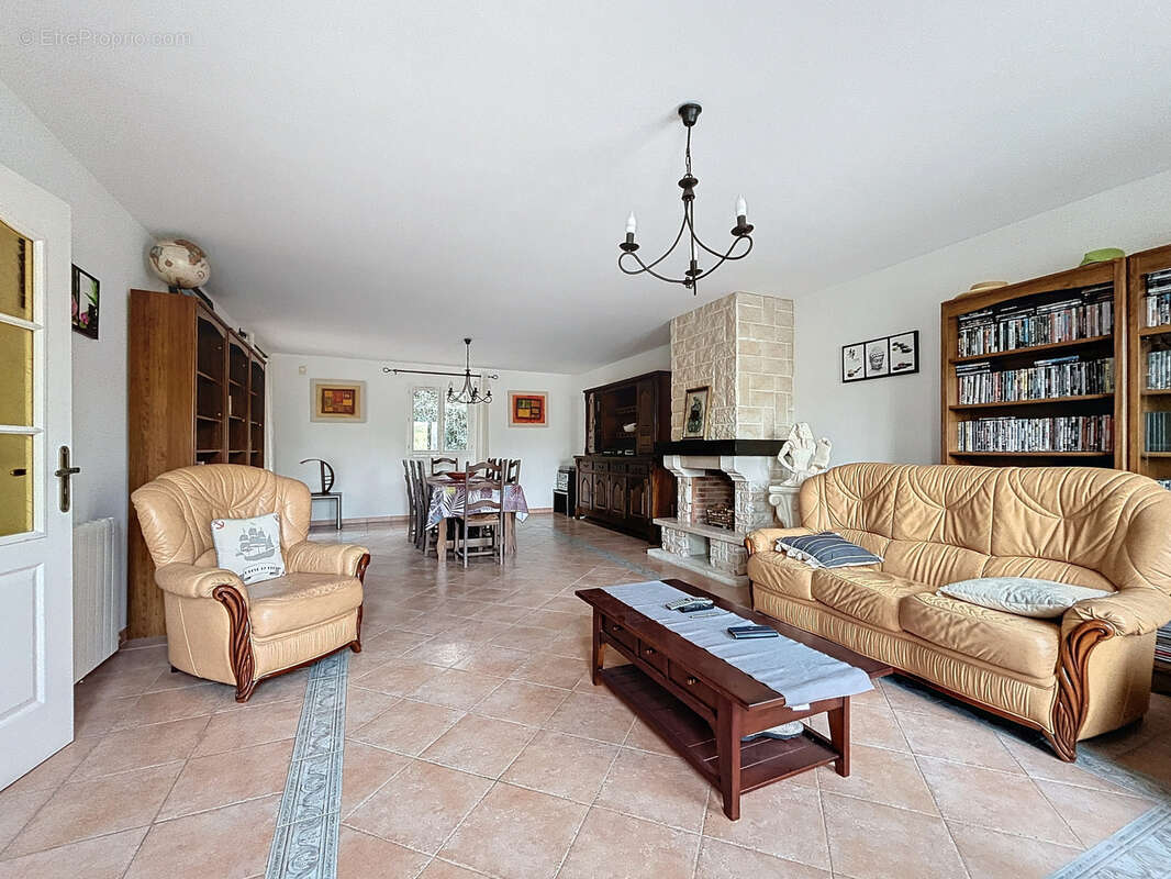 Maison à NIMES
