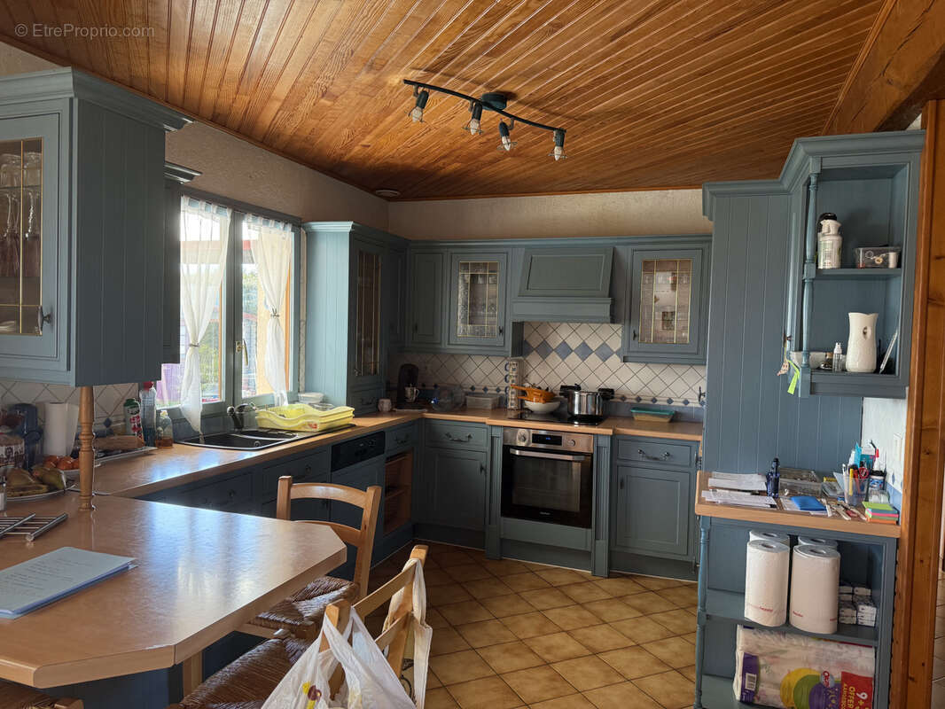Maison à POIX-DE-PICARDIE