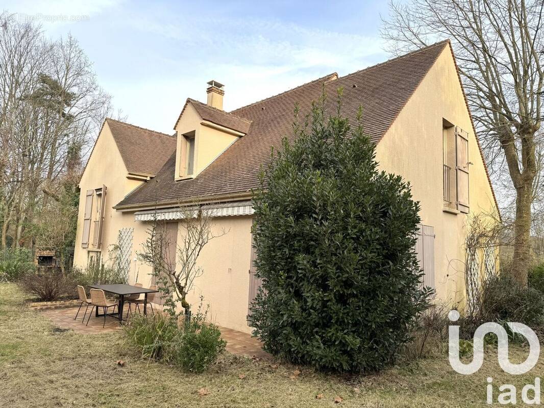 Photo 1 - Maison à SAINT-PIERRE-LES-NEMOURS