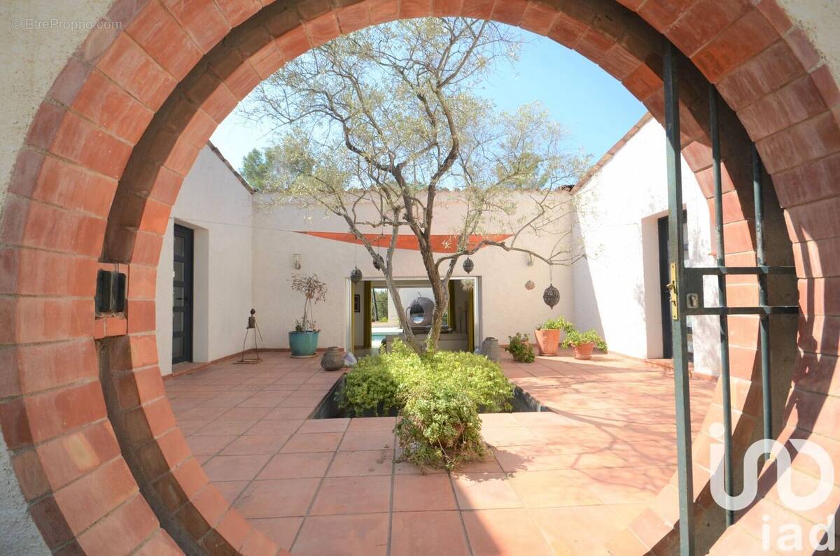Photo 1 - Maison à PUGET-SUR-ARGENS