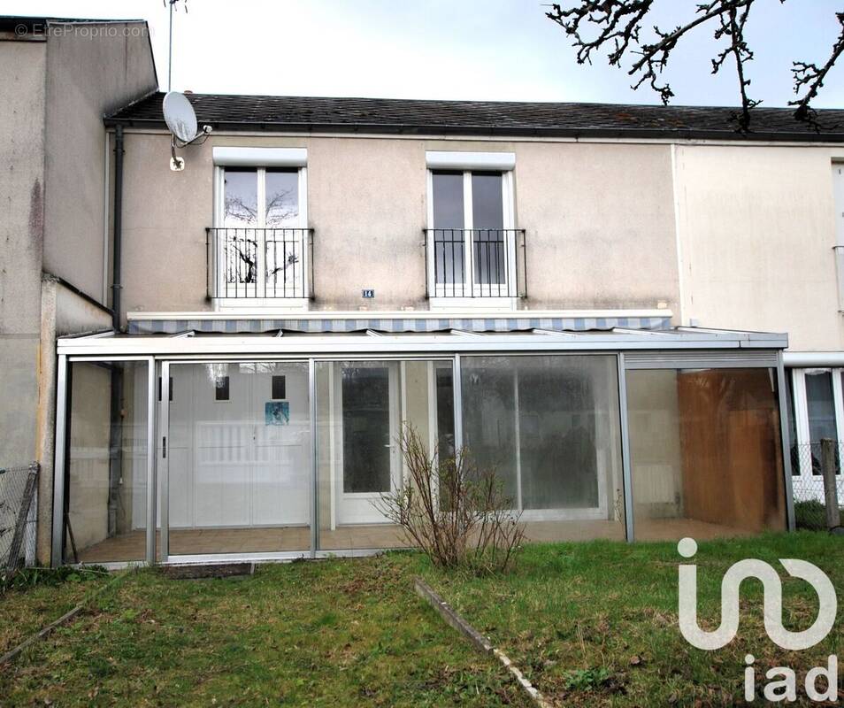 Photo 1 - Maison à LA BUSSIERE