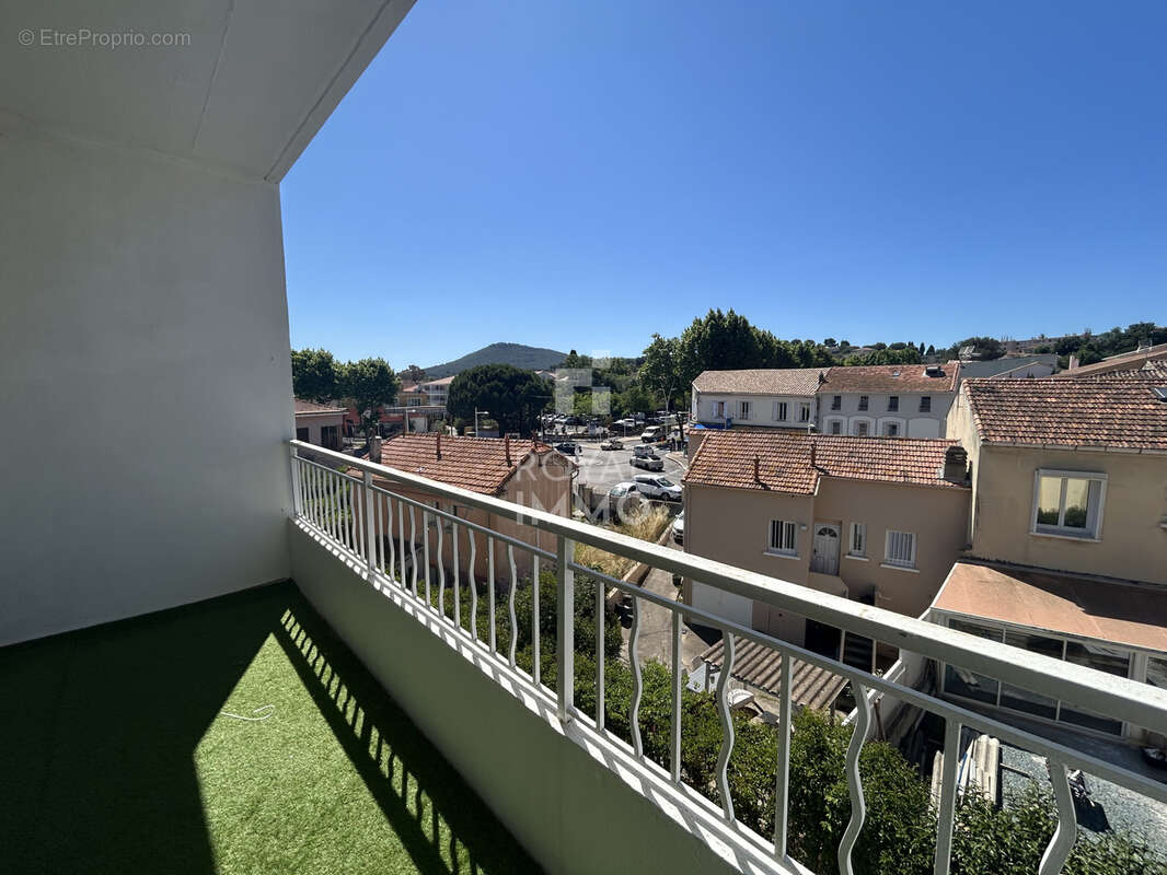 Appartement à LE PRADET