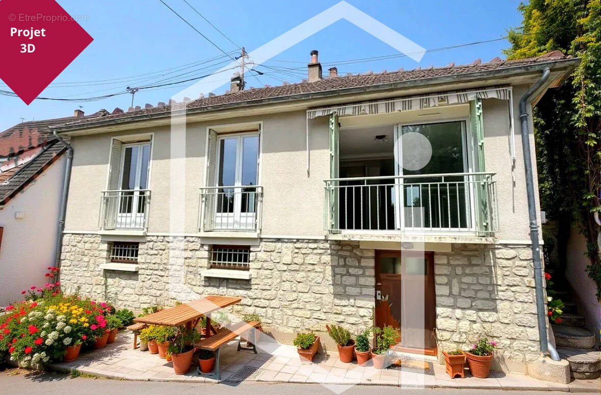 Maison à COSNE-COURS-SUR-LOIRE