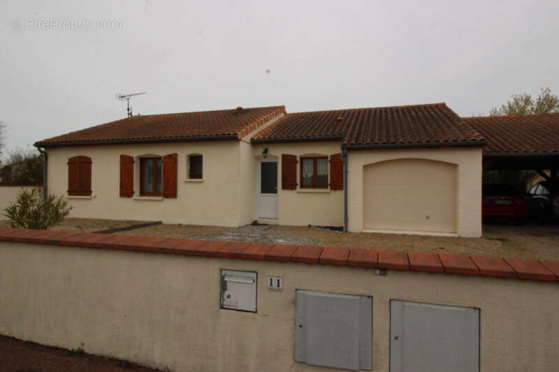 Maison à NAINTRE