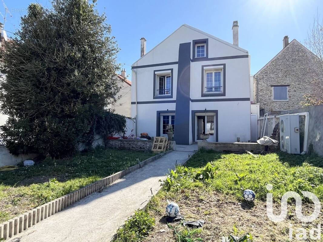 Photo 1 - Maison à NANTEUIL-LES-MEAUX