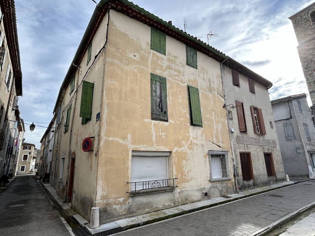 Maison à QUILLAN