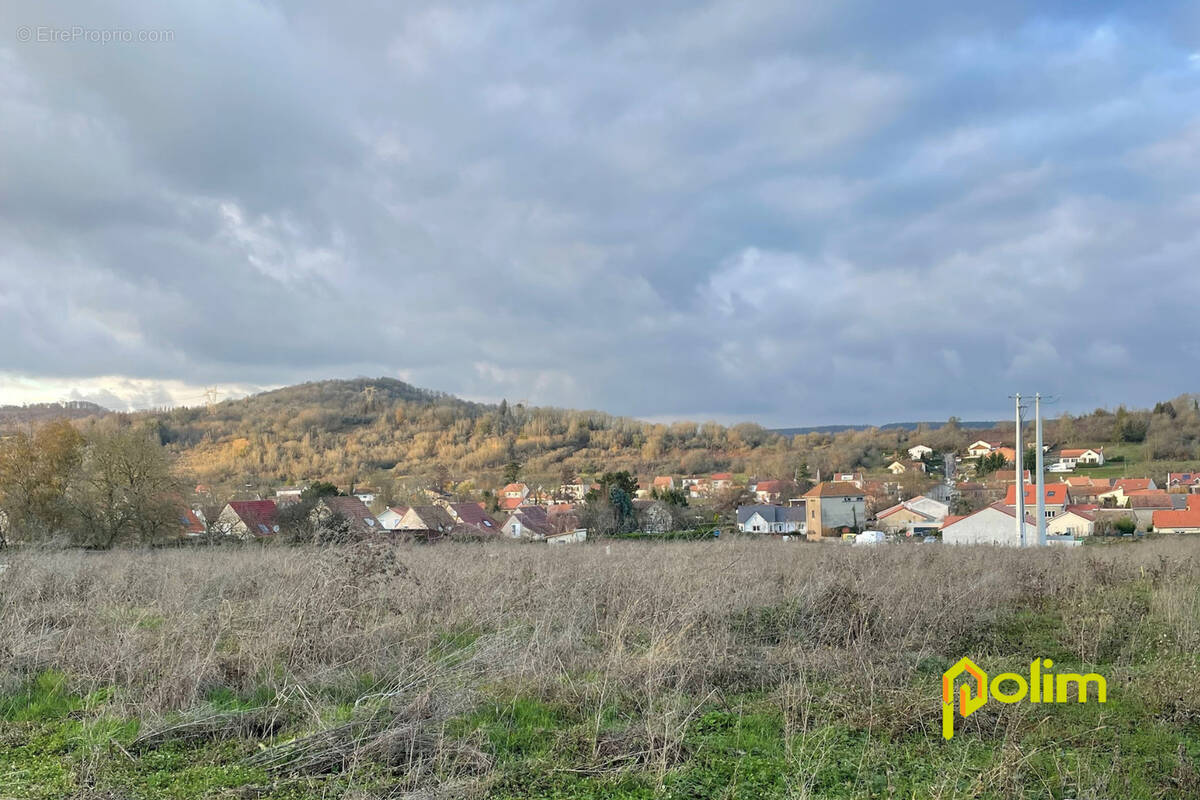 Terrain à VANDIERES