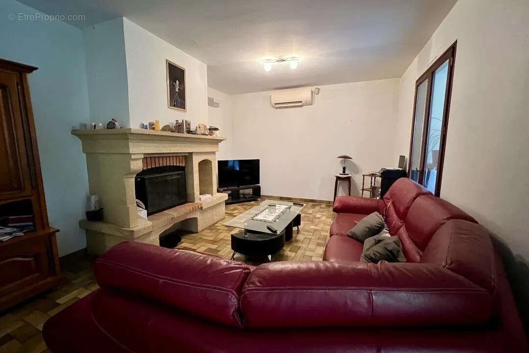 Maison à EYMET