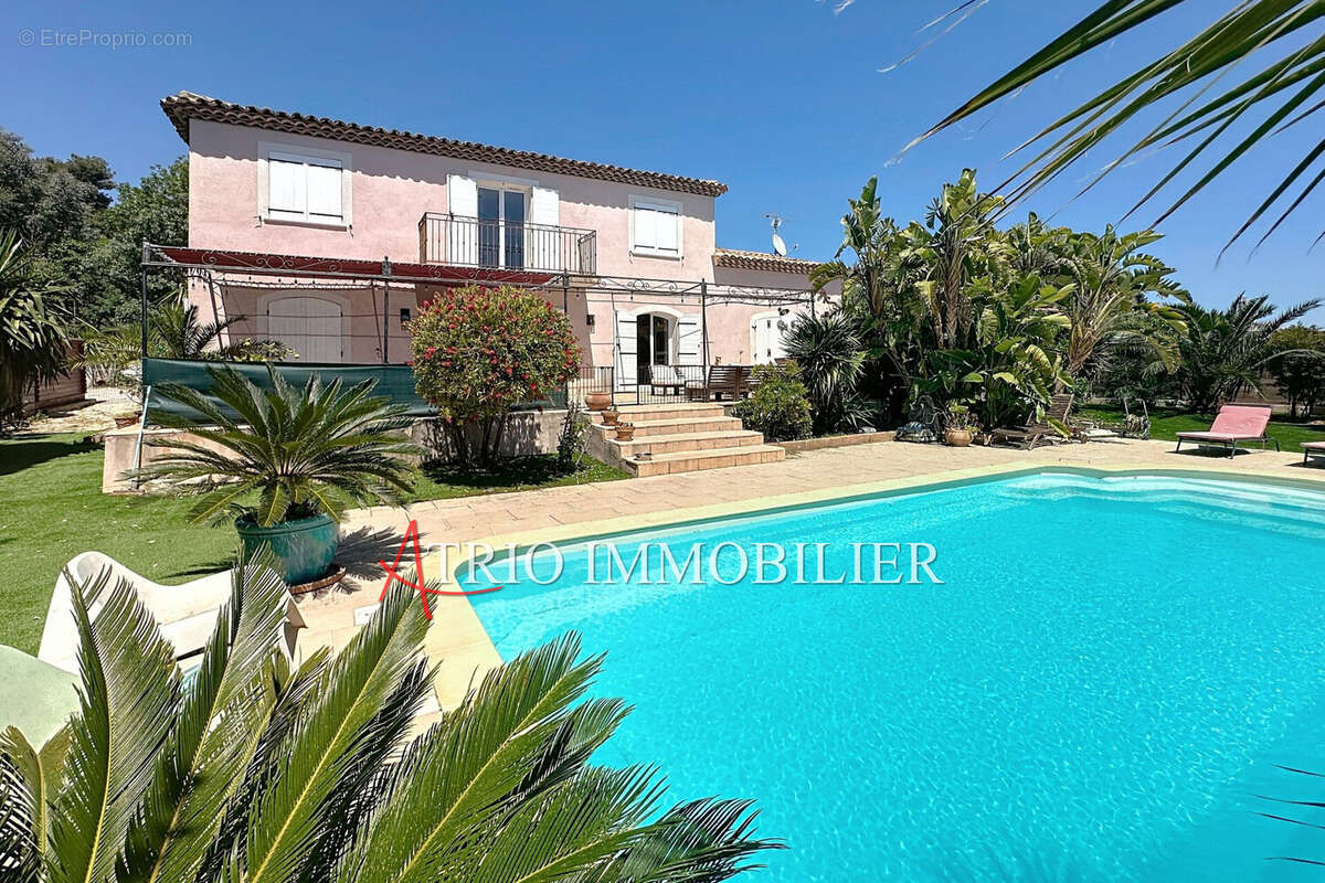 Maison à CAGNES-SUR-MER