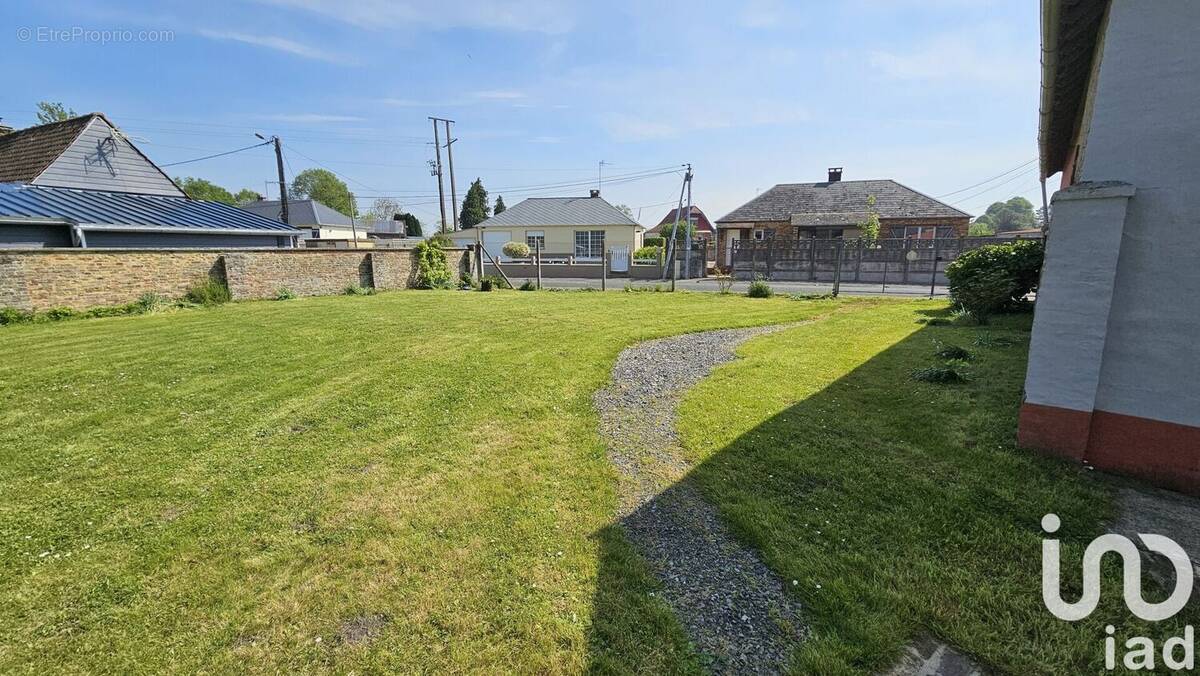 Photo 1 - Maison à FEUQUIERES-EN-VIMEU