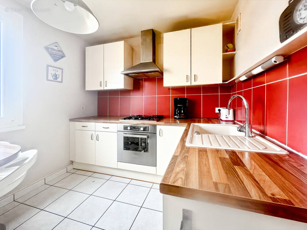 Appartement à ROMAGNAT