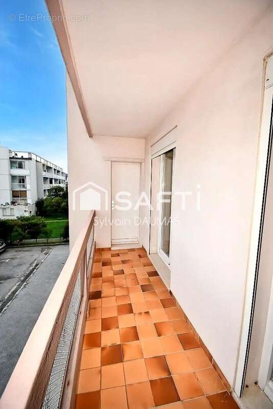 Photo 4 - Appartement à LA SEYNE-SUR-MER