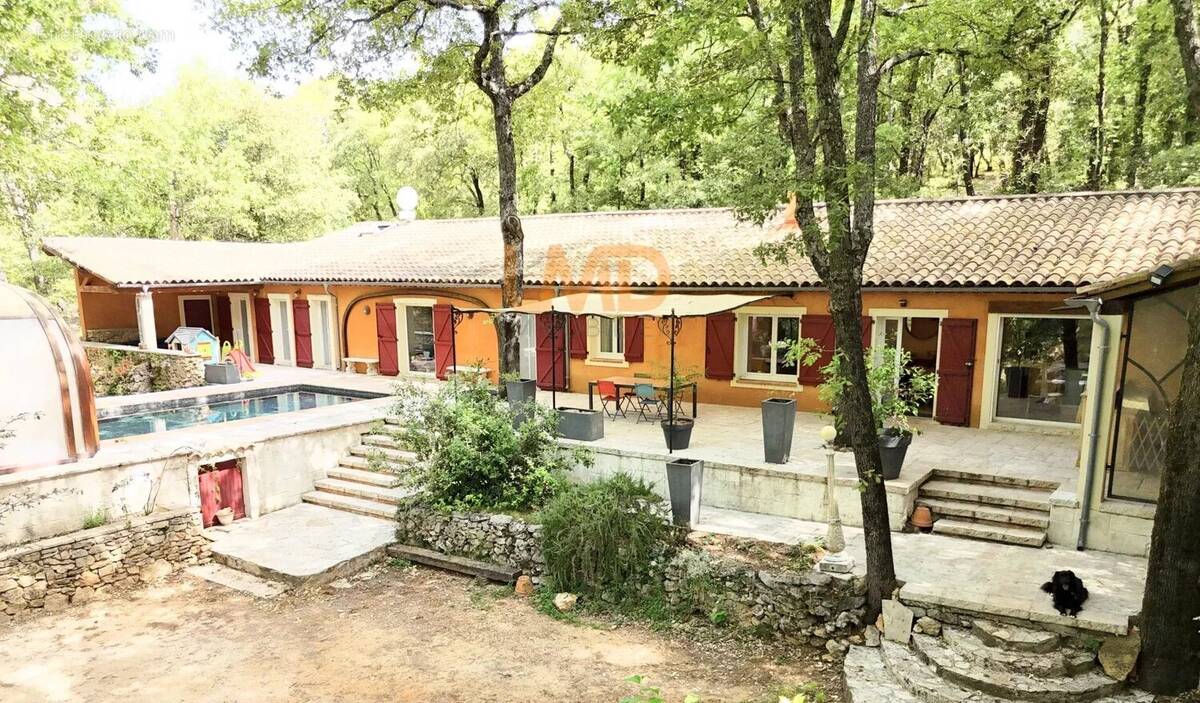 Maison à SIGNES