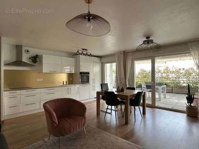 Appartement à ARGONAY