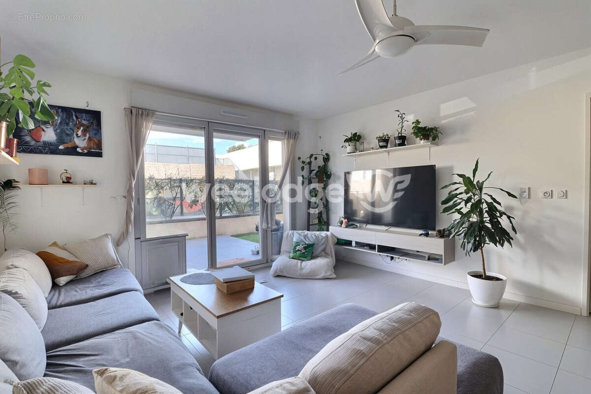 Appartement à ROUSSET