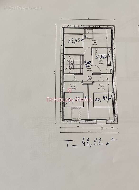 Maison à QUAROUBLE