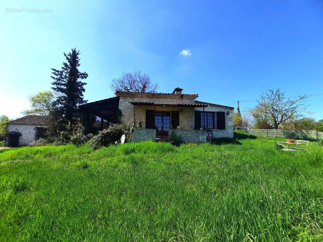 Maison à MONFLANQUIN