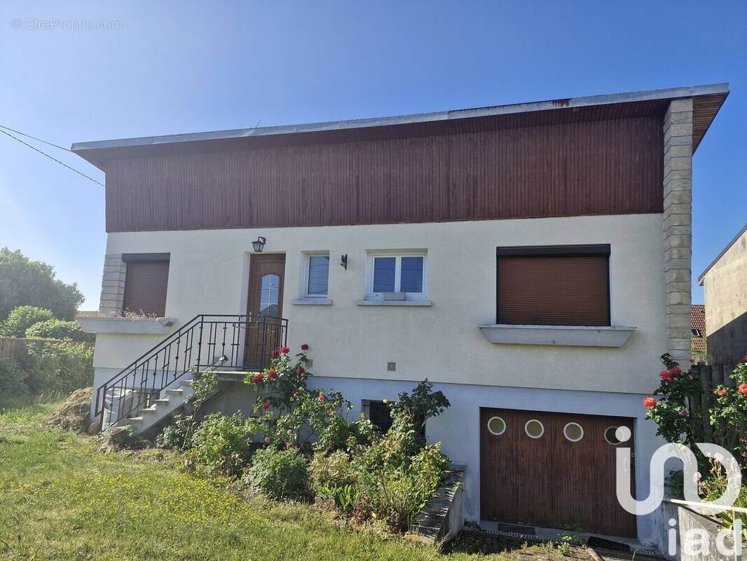 Photo 1 - Maison à ROMILLY-SUR-SEINE