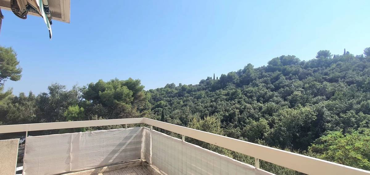 Appartement à VENCE