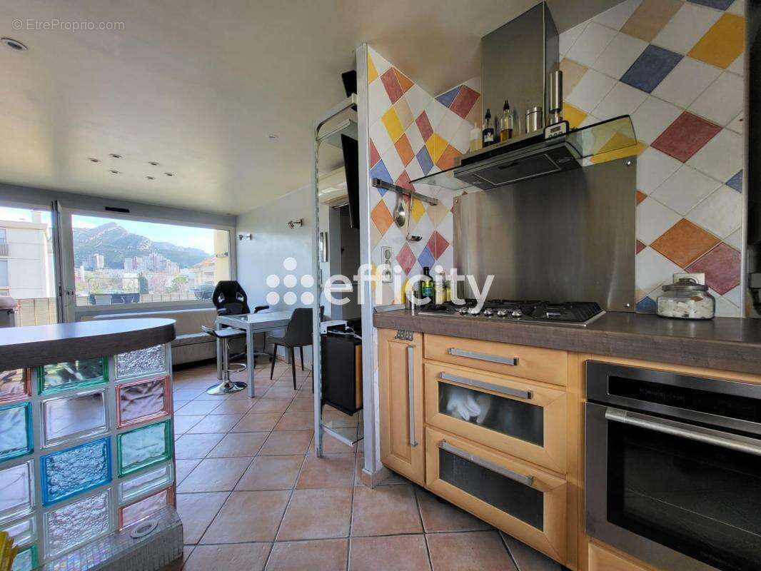 Appartement à MARSEILLE-10E