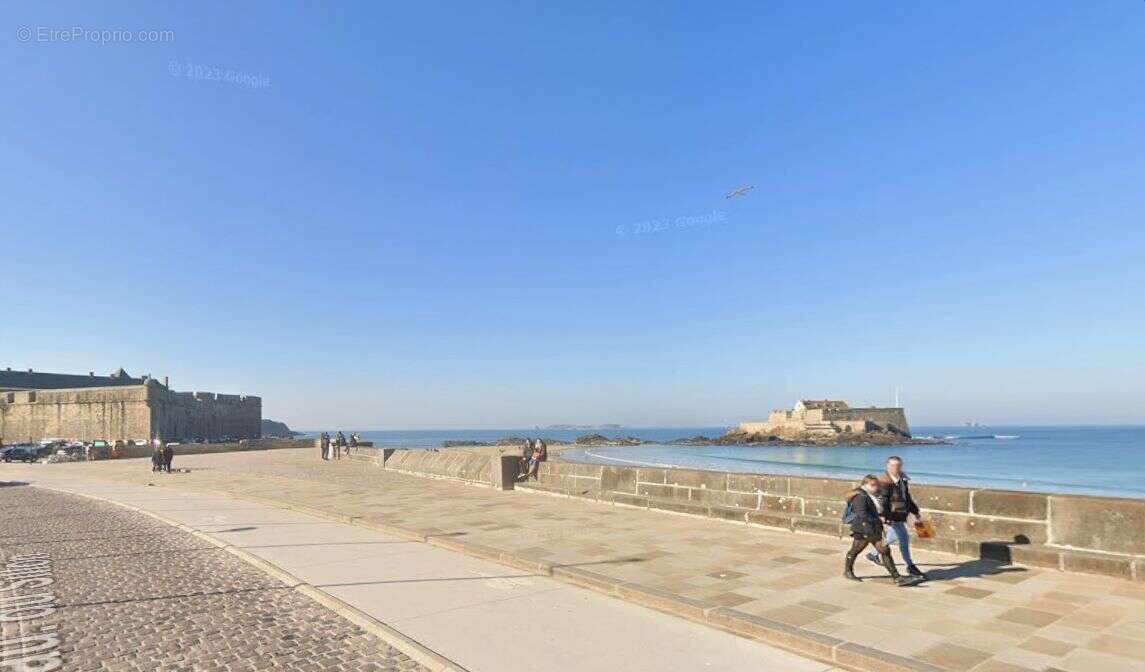 Terrain à SAINT-MALO